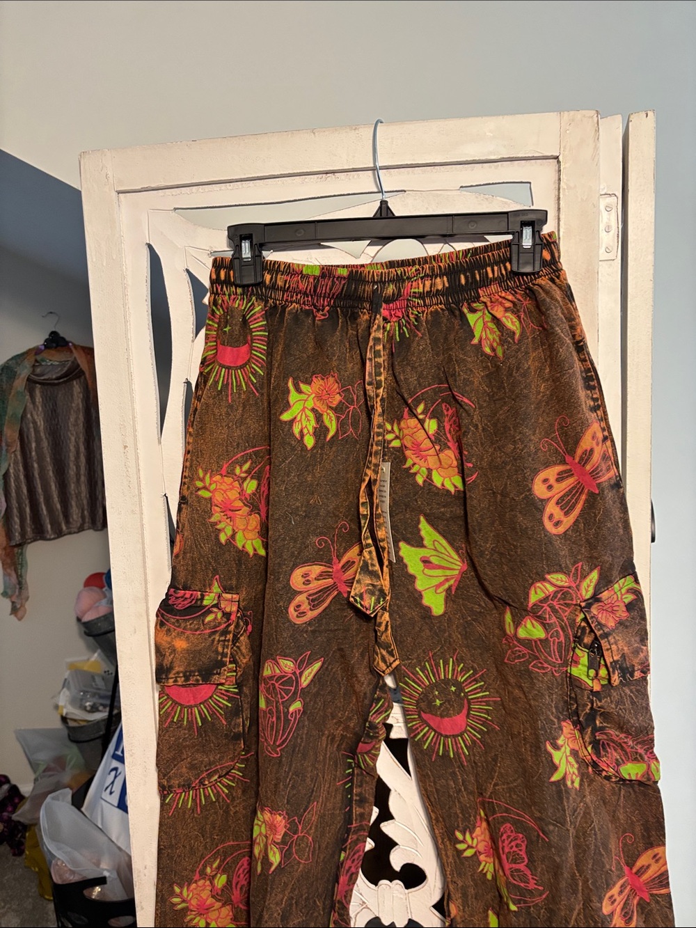 Brown Floral Cargo Jogger Pants - Picture 2 of 7